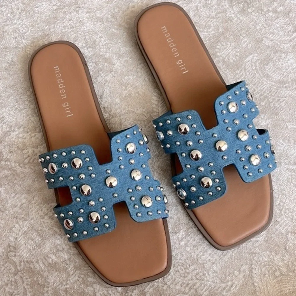 Brand New Madden Girl Denim Blue Silver Tone Metal Studded H-Band Slides Sandals